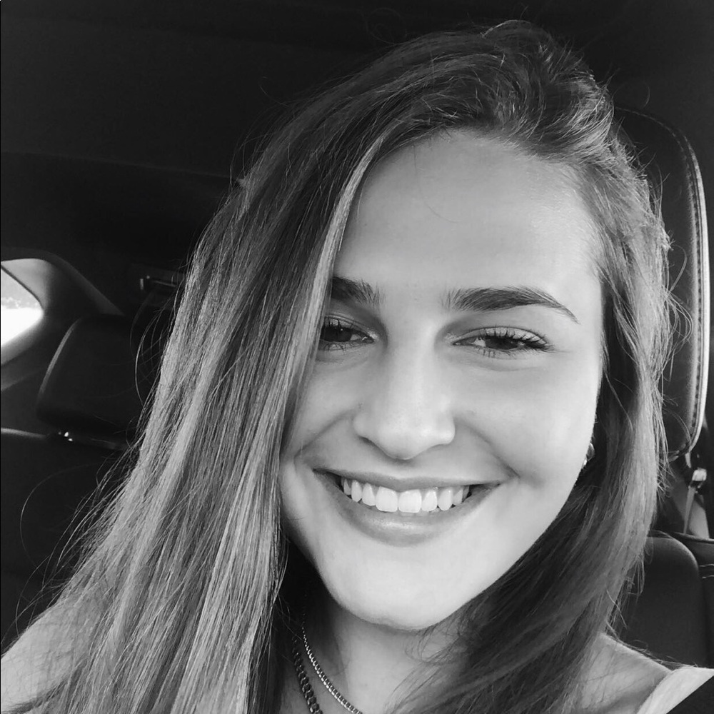 Meet your Posher, Abby